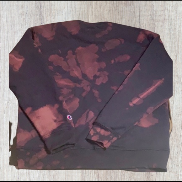 ❌SOLD NWOT Champion Sweatshirt - Picture 2 of 4